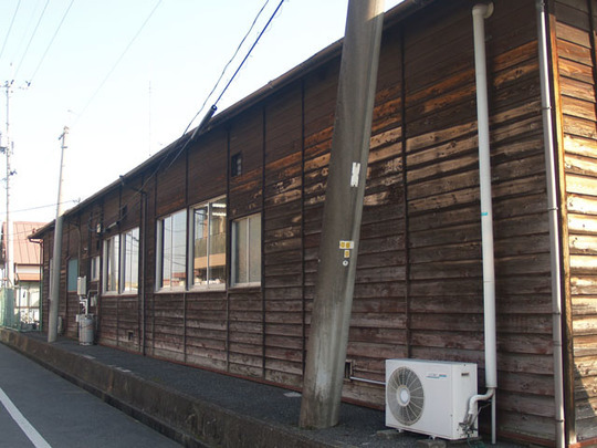 旧西大寺鉄道本社社屋（両備ホールディング・両備バスカンパニー西大寺営業所事務所）: 近代建築を訪ねて（近代建築・近代化遺産・レトロな建物）